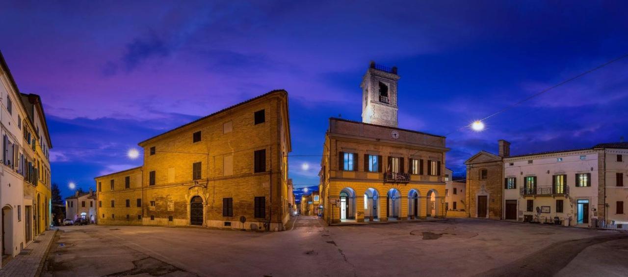 Santa Maria Nuova  Il Posto Perfetto Bed & Breakfast エクステリア 写真